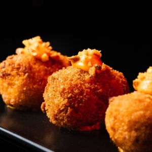 CROQUETA MAC&CHEESE